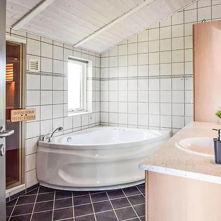 40574-juelsminde-pot-strandby-242 別荘 Sønderby