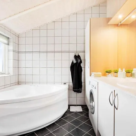 Dom wakacyjny 40574-juelsminde-pot-strandby-242 *